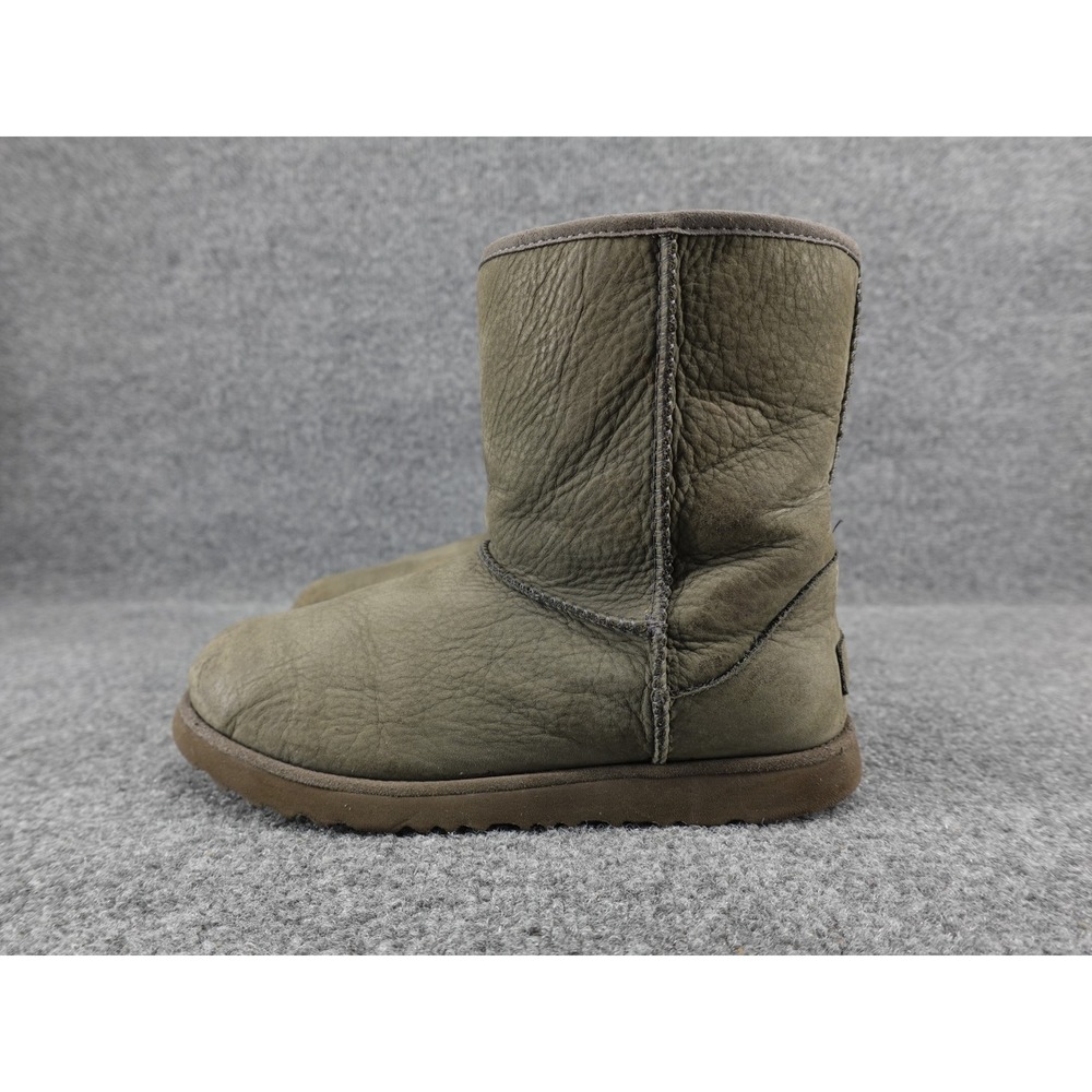 UGG Classic Short II Boots Kids Size 6 Olive Green Leather Pebbled 1019646K Good